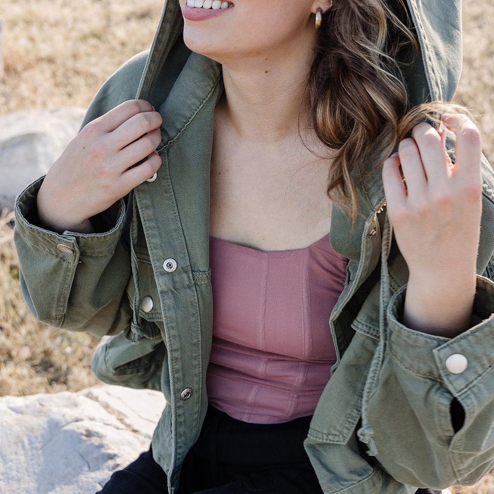 HOODED JACKET // WASHED OLIVE